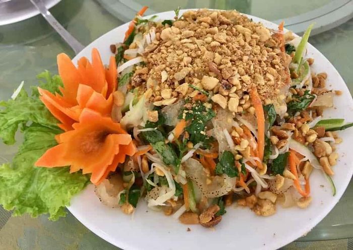 Món ăn tại nhà hàng ảnh 2
