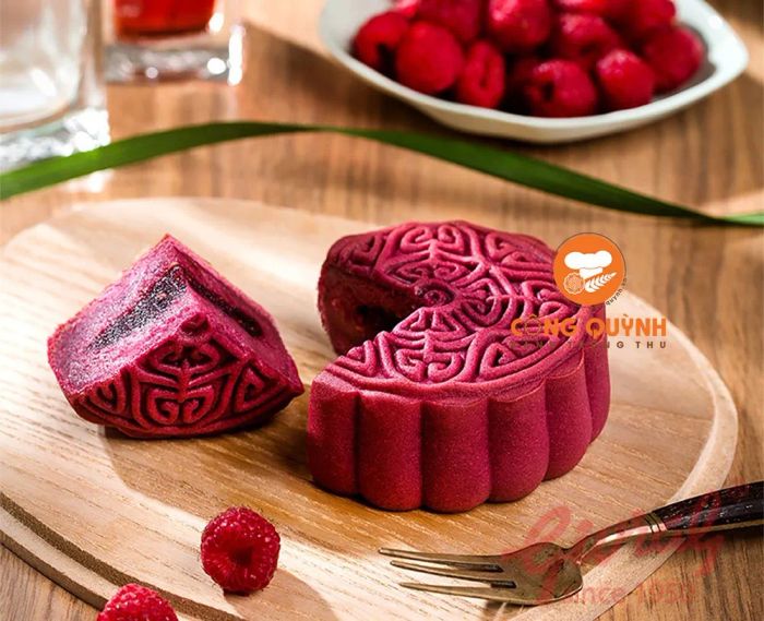 Bộ sưu tập bánh trung thu đa dạng tại showroom Cống Quỳnh