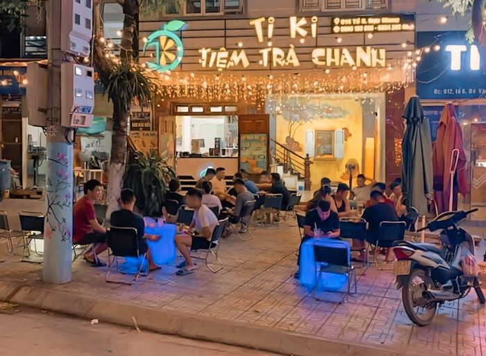 Không gian sống ảo cực chất tại Tiki - Tiệm trà chanh