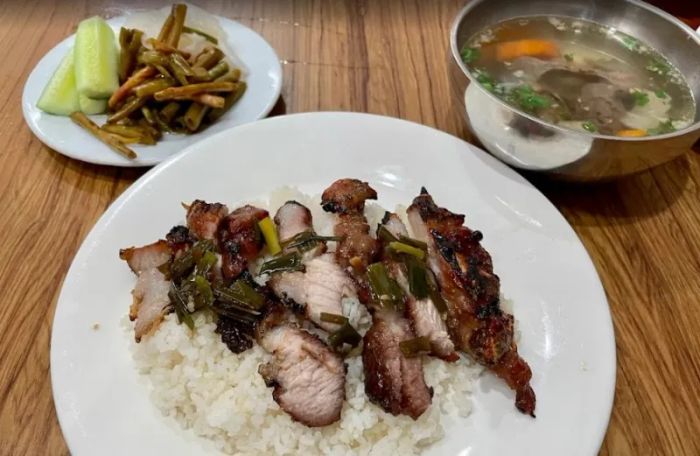 Cơm tấm bà Tư ảnh 2