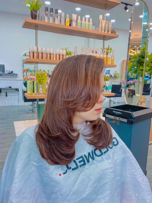 Không gian sang trọng và đẳng cấp tại Hair Salon Quốc