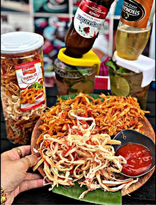 Những món ăn vặt đầy màu sắc tại Ghiền