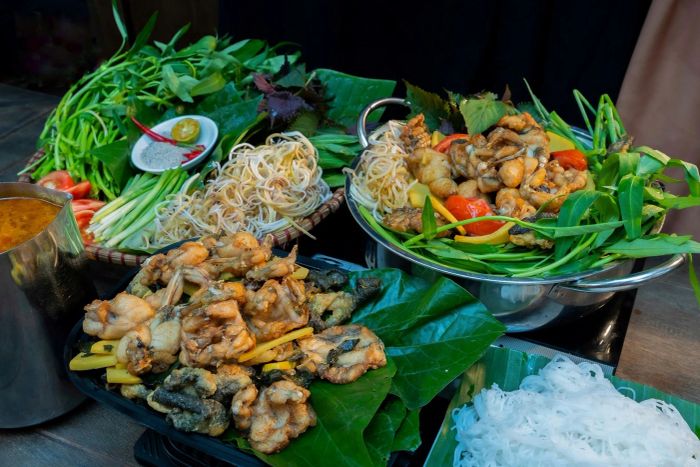 Những món ăn đặc sản được chế biến tinh tế tại Tam Gia Trang