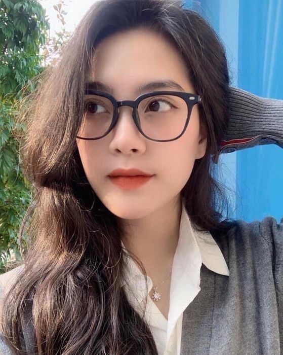 Kính Thuốc Sài Gòn ảnh 3