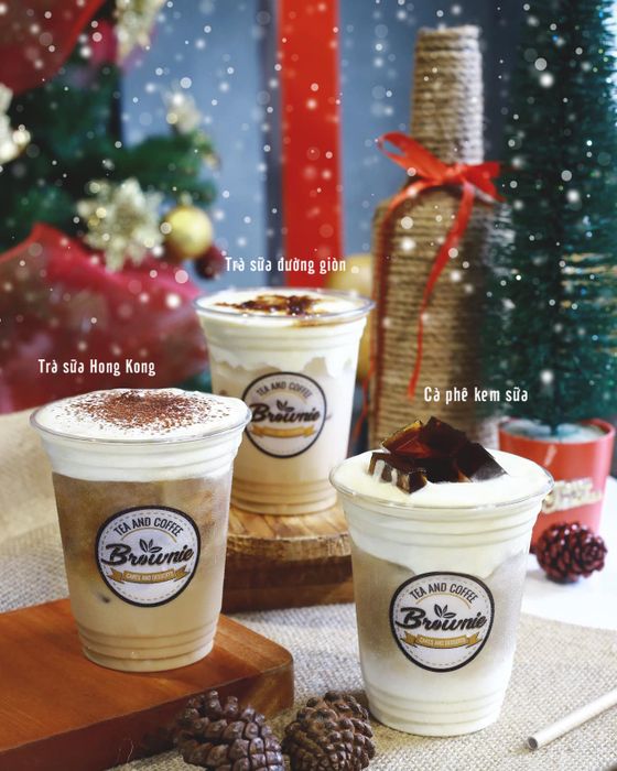 Không gian ấm cúng và menu hấp dẫn tại Brownie Coffee & Dessert