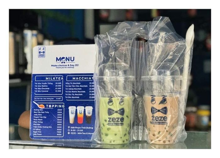 Không gian ấm cúng tại ZEZE - MilkTea & More