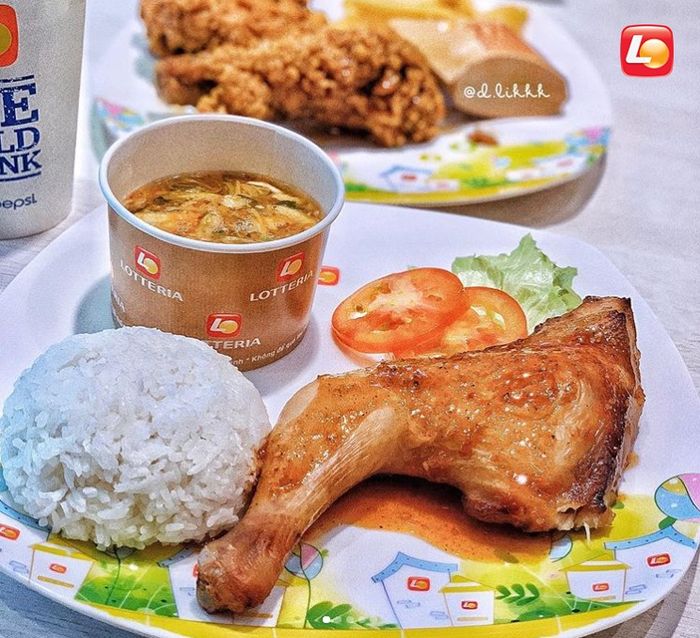 Không gian sang trọng tại cửa hàng Lotteria