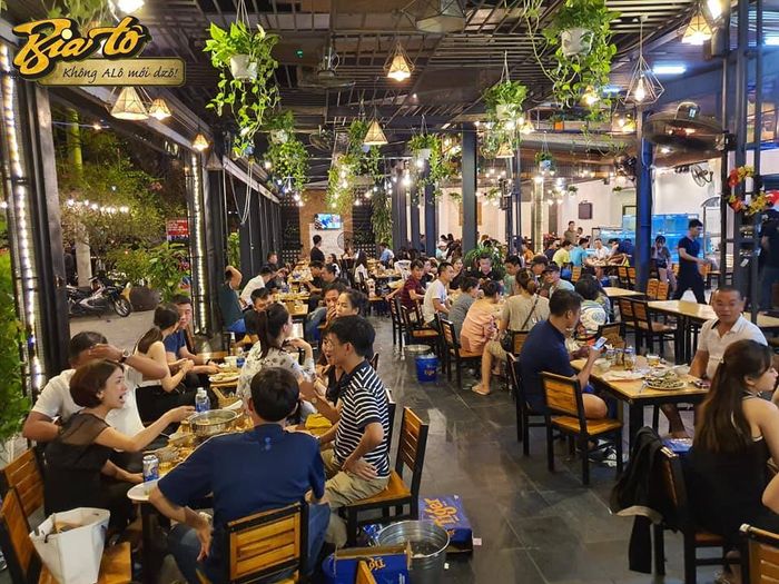 Bia Tô Lão Đại - Nghệ thuật trình bày trong từng khung hình