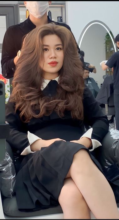 Không gian sang trọng tại Helios Hair Beauty Salon