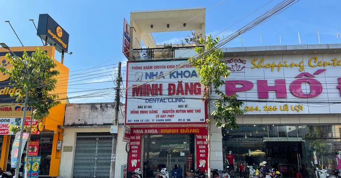 Không gian hiện đại và sang trọng tại Nha Khoa Minh Đăng