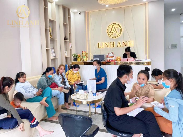 Hình ảnh thực tế tại Linh Anh Clinic