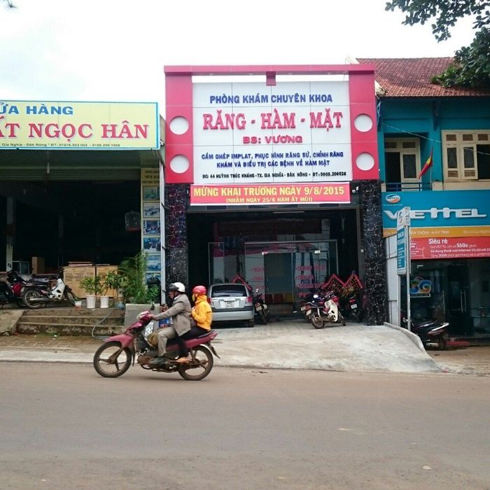 Hệ thống trang thiết bị hiện đại tại Nha Khoa - Thẩm Mỹ BS Vương (Ảnh 2)