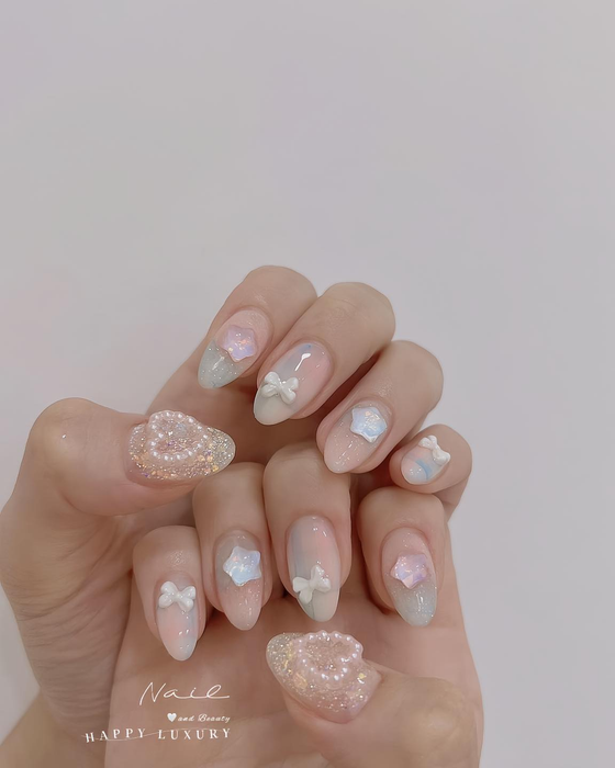 Bộ sưu tập nail nghệ thuật đẳng cấp tại Happy Luxury