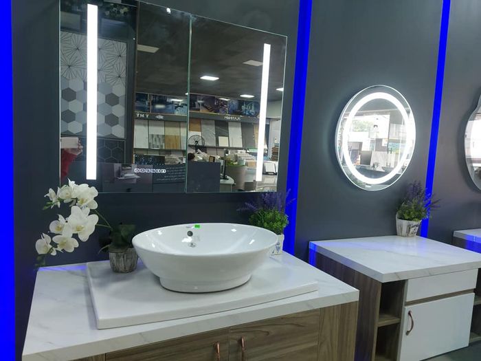 Không gian trưng bày sang trọng tại Showroom Nhất Hướng (Ảnh 1)