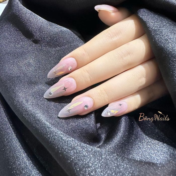 Bộ sưu tập nail nghệ thuật tại Bông Nails