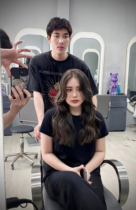 Bộ sưu tập hình ảnh đầy cảm hứng về những kiểu tóc bồng bềnh thời thượng tại Hair Salon Song Hỷ