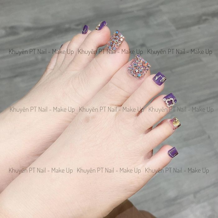 Không gian học tập tại Khuyên PT Nails