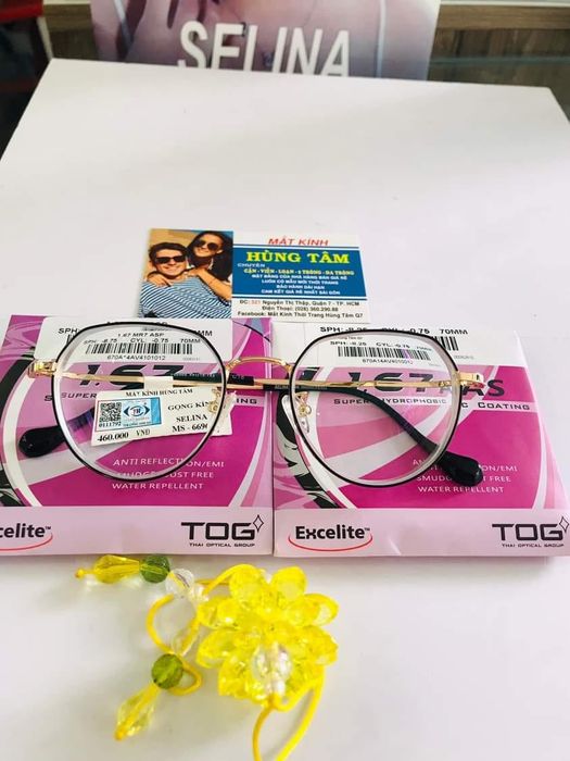 Bộ sưu tập kính thời thượng tại Megane Prince