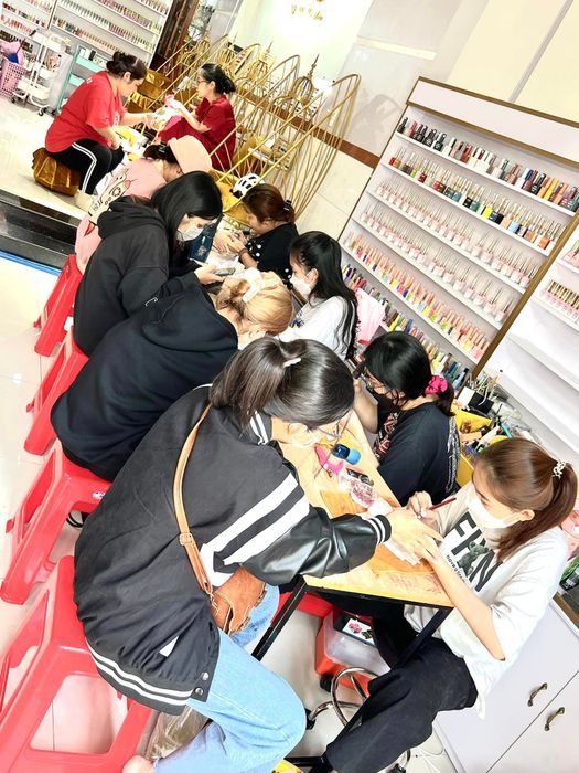 Không gian đào tạo chuyên nghiệp tại Ruby Nail & Mi