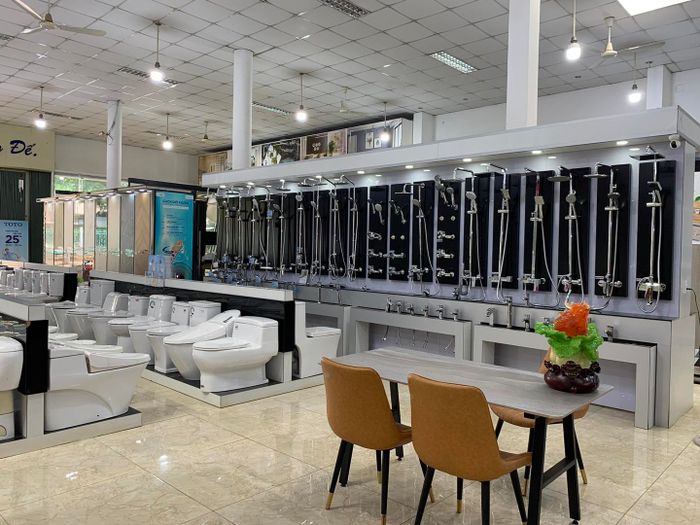 Không gian trưng bày hiện đại tại Minh Quang Home (Ảnh 3)