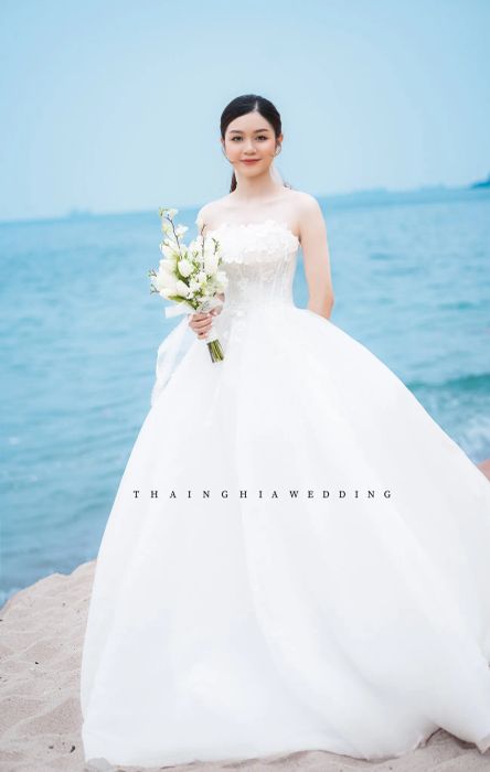 BST váy cưới tinh tế tại Thái Nghĩa Wedding