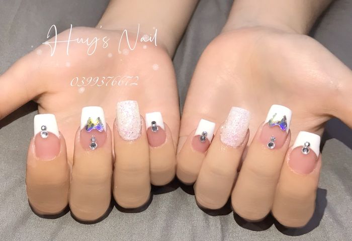 Không gian ấm cúng tại Huy's Nails