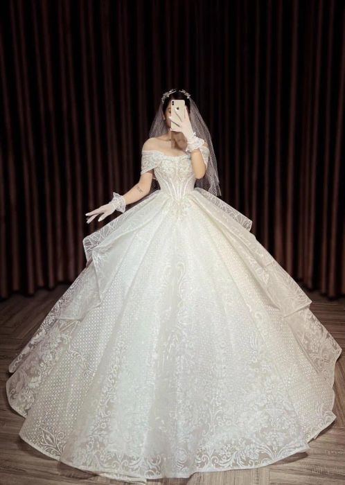 BST váy cưới tinh tế tại Thanh Thủy Bridal
