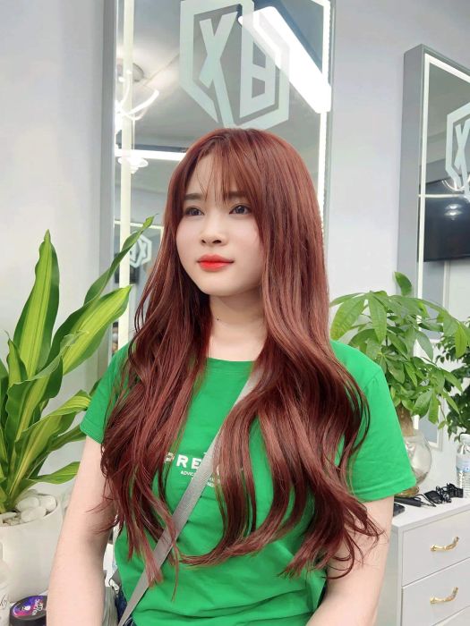 Không gian sáng tạo và những tác phẩm tóc nghệ thuật tại XB Hair Stylist