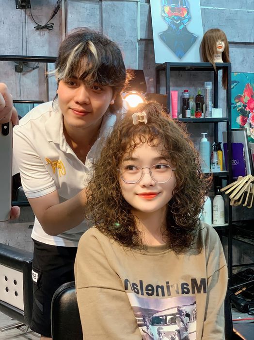 Chiêm ngưỡng những mẫu tóc đẹp xuất sắc được thực hiện bởi đội ngũ stylist tài ba tại Hair Salon Noo Kun