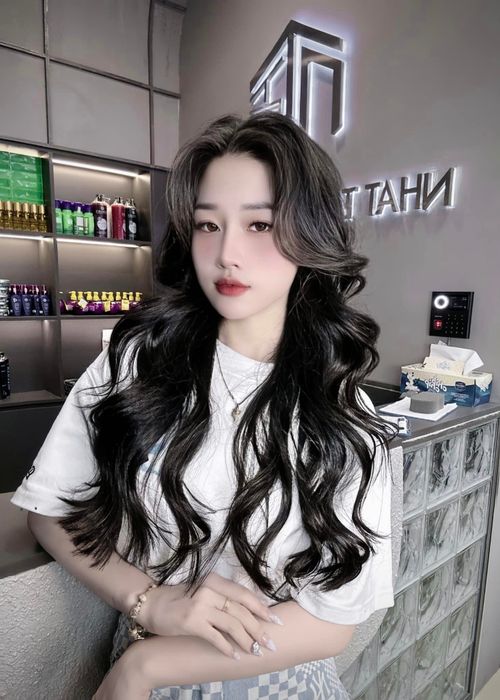 Không gian sang trọng và hiện đại tại Nhật Tâm Hair Salon