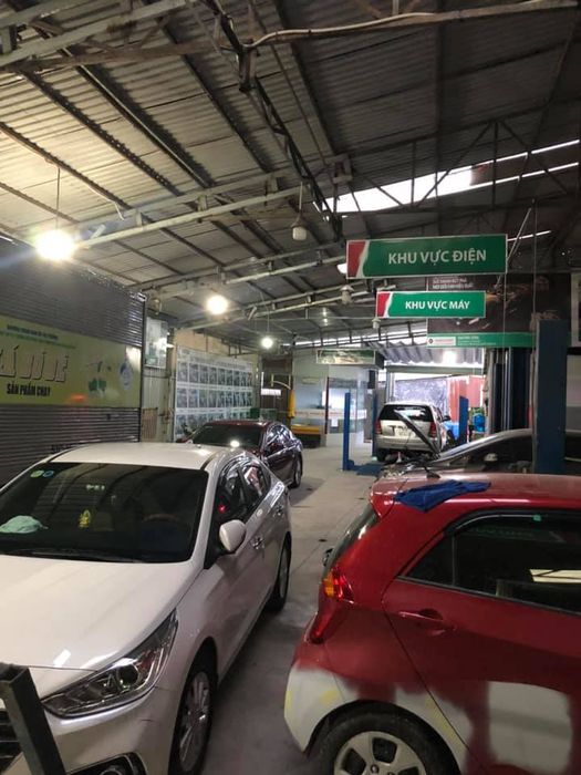 Hình ảnh Garage Bách Tâm - Không gian làm việc chuyên nghiệp