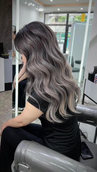 Không gian hiện đại và tiện nghi tại Đông Hair Salon