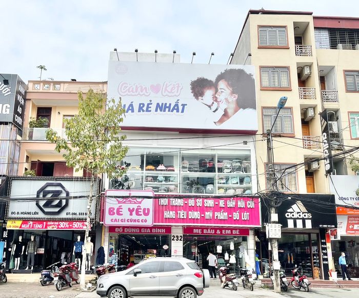 Không gian mua sắm tại Siêu Thị Bé Yêu