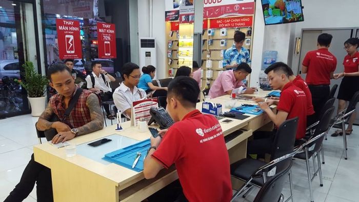 Hình ảnh không gian hiện đại tại Điện Thoại Vui - nơi công nghệ và sự chuyên nghiệp hội tụ