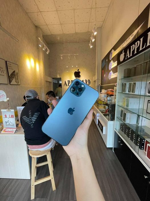Quang Táo 139 ảnh 3 - Cận cảnh những dòng iPhone đa dạng, đáp ứng mọi nhu cầu của khách hàng.