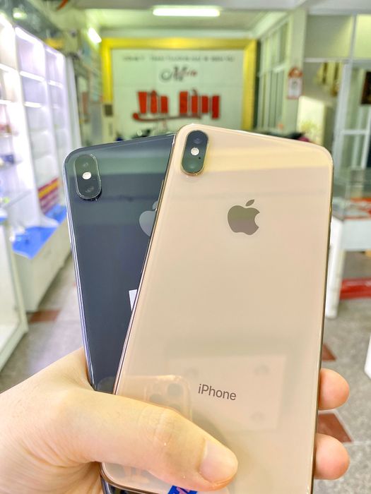 Góc trải nghiệm sản phẩm tại Vân Sùng Mobile