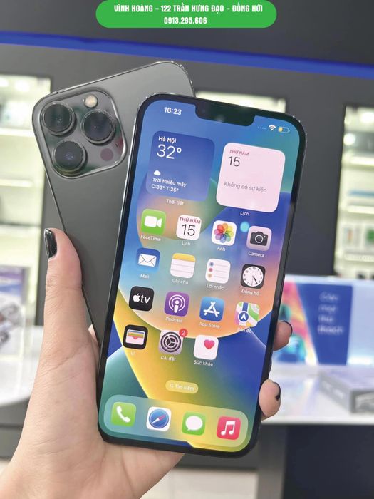 Không gian trưng bày hiện đại tại Vĩnh Hoàng Mobile