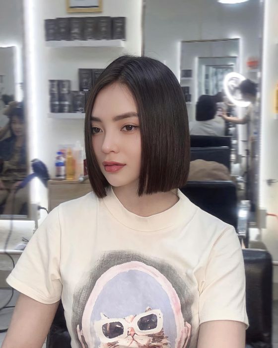 Hình ảnh không gian sang trọng tại Trí Nguyễn Hair Salon