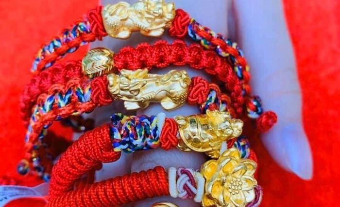 Bộ sưu tập trang sức lấp lánh tại Tiệm vàng Ngọc Ẩn