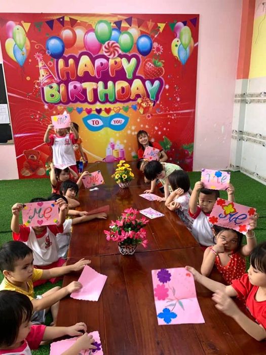 Sân chơi ngoài trời Mầm Non Hoa Anh Đào