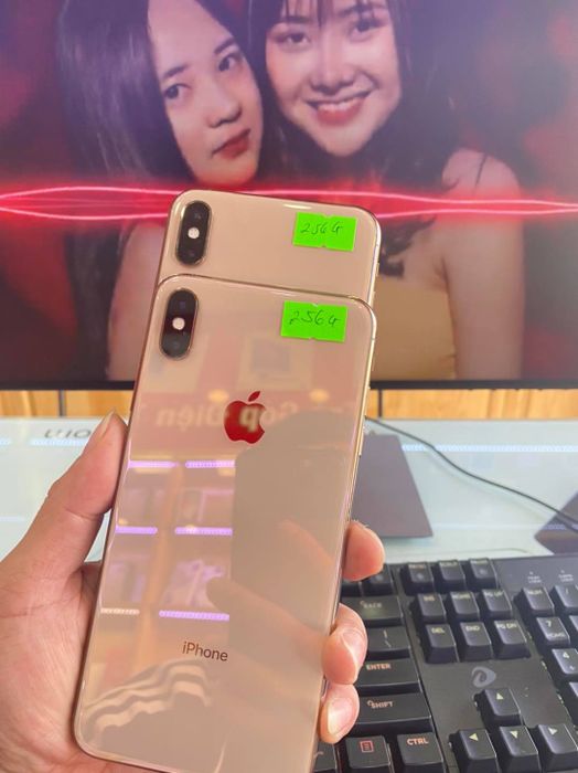 Hình ảnh không gian phục vụ khách hàng tại Trần Linh Mobile