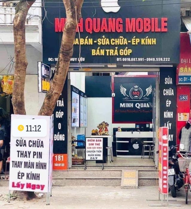 Không gian trưng bày hiện đại tại Minh Quang Mobile