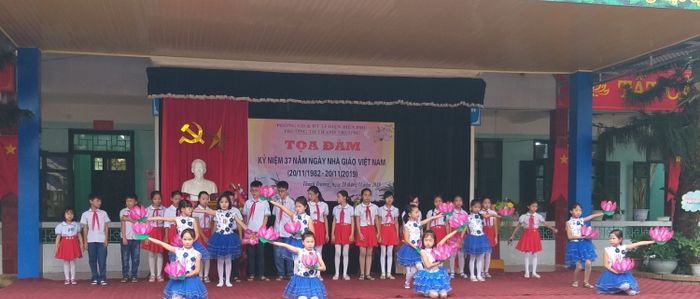 Khuôn viên xanh mát của Trường Tiểu học Thanh Trường