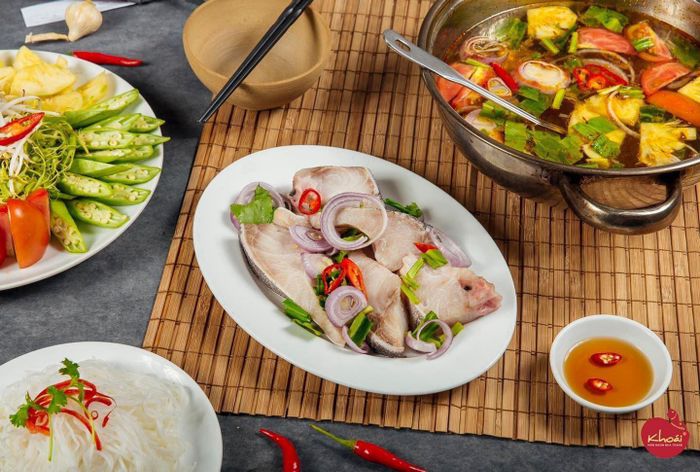 Tinh hoa hải sản tại Khoái - Hình ảnh 1