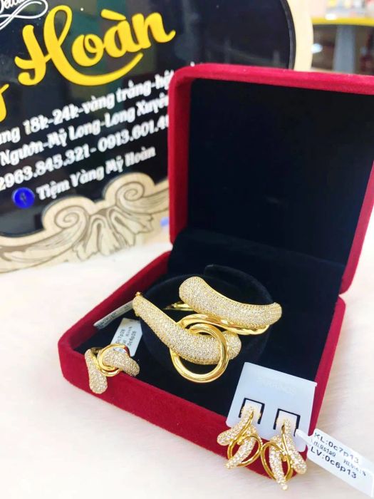 Bộ sưu tập nhẫn cưới cao cấp tại Tiệm Vàng Mỹ Hoàn