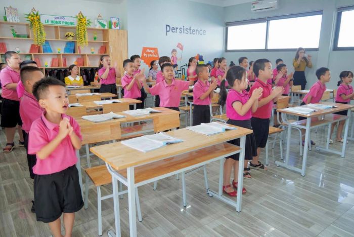Hình ảnh tuyệt đẹp về Trường Trưng Vương Quảng Trị