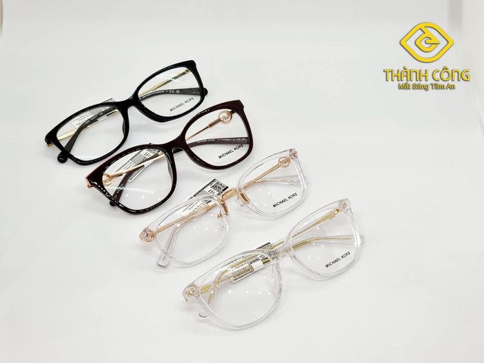 Phòng Khám Mắt Thành Công - Hình ảnh 2: Không gian khám chữa bệnh tiêu chuẩn quốc tế