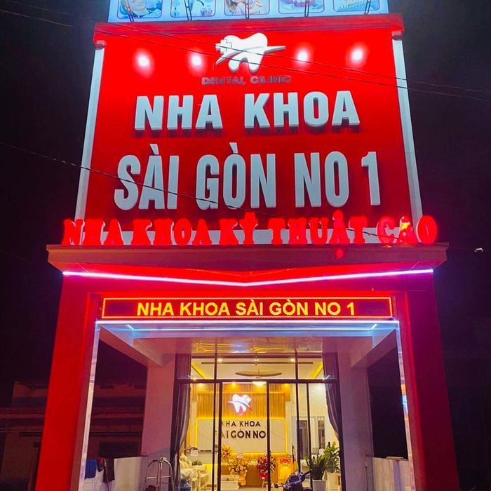 Hình ảnh đội ngũ bác sĩ chuyên nghiệp tại Nha Khoa Sài Gòn No1