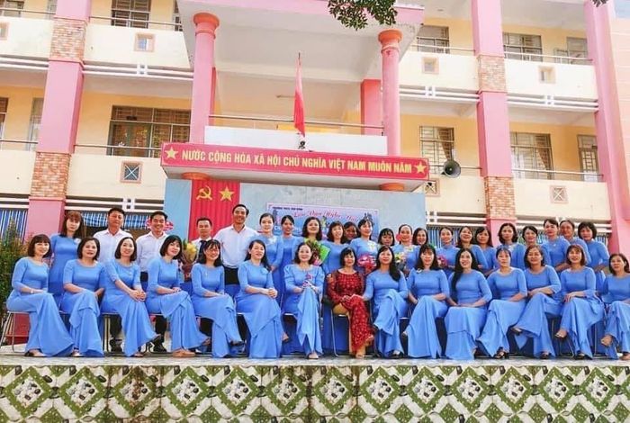 Hình ảnh Trường THCS Tân Bình lần 1