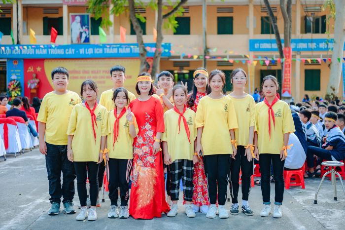 Hoạt động ngoại khóa đầy sáng tạo của học sinh THCS Văn Bình